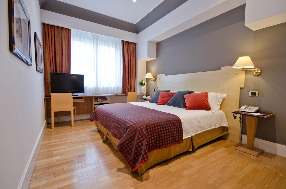 Hotel Plaza Opera Παλέρμο Εξωτερικό φωτογραφία
