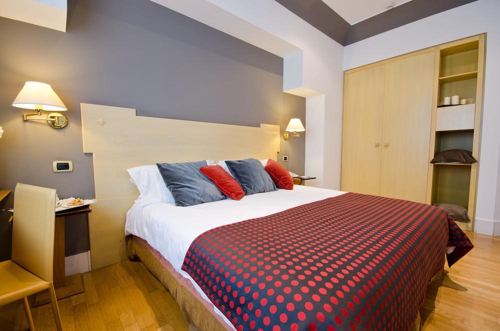 Hotel Plaza Opera Παλέρμο Εξωτερικό φωτογραφία